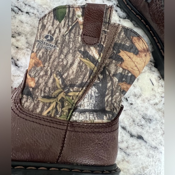 Toddler Camo Boots - Picture 7 of 8